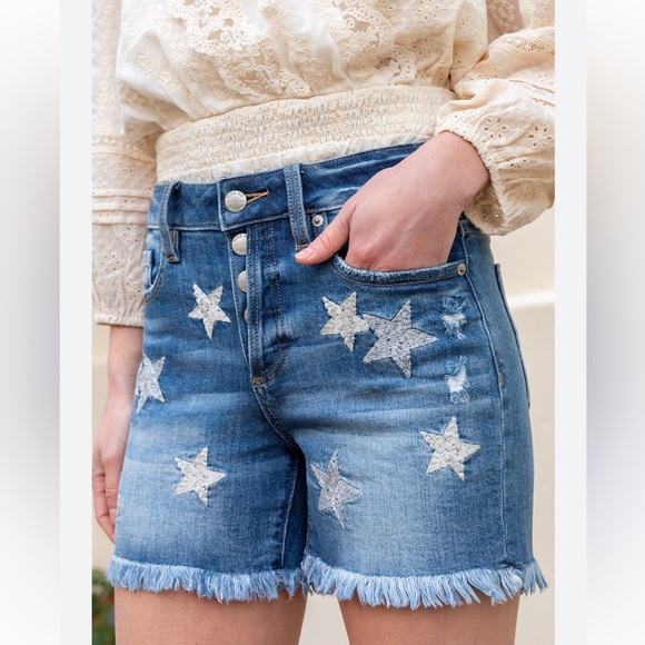 Miss Me Pants - NWT Miss Me Blue Denim Star-Patterned Shorts Size 25